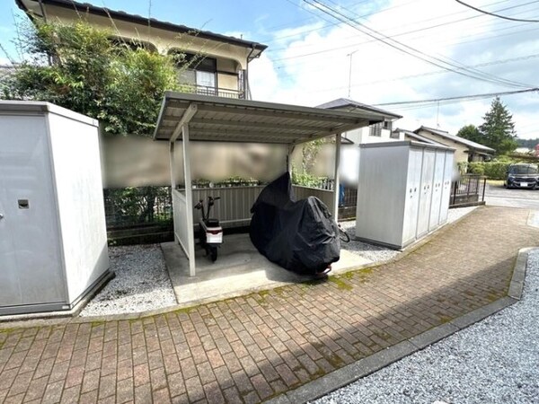 建物設備(駐輪場)