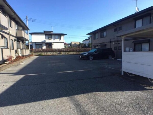 駐車場(駐車場)