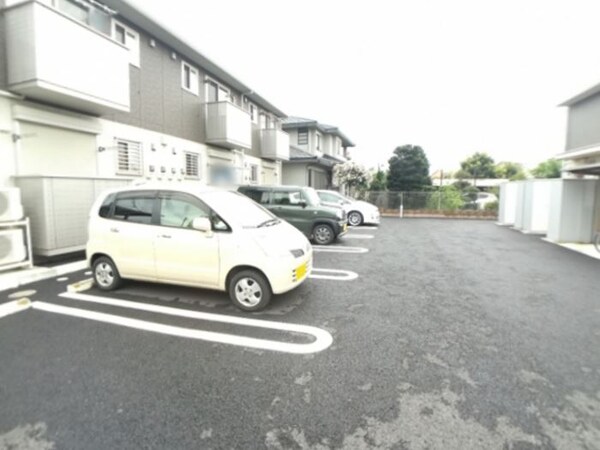 駐車場(駐車場)