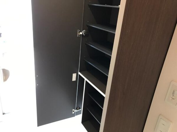 収納(下駄箱)