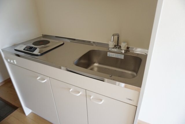 物件内観写真9　(同タイプ別室)