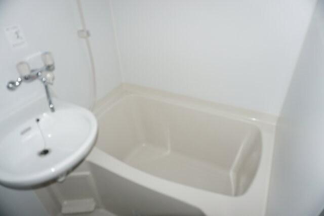 物件内観写真14　(同タイプ別室)