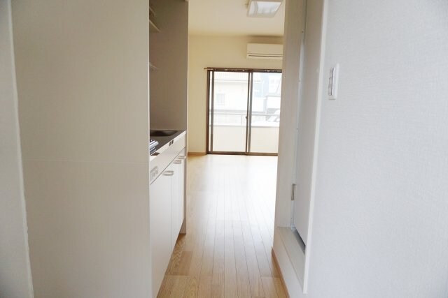 物件内観写真19　(同タイプ別室)