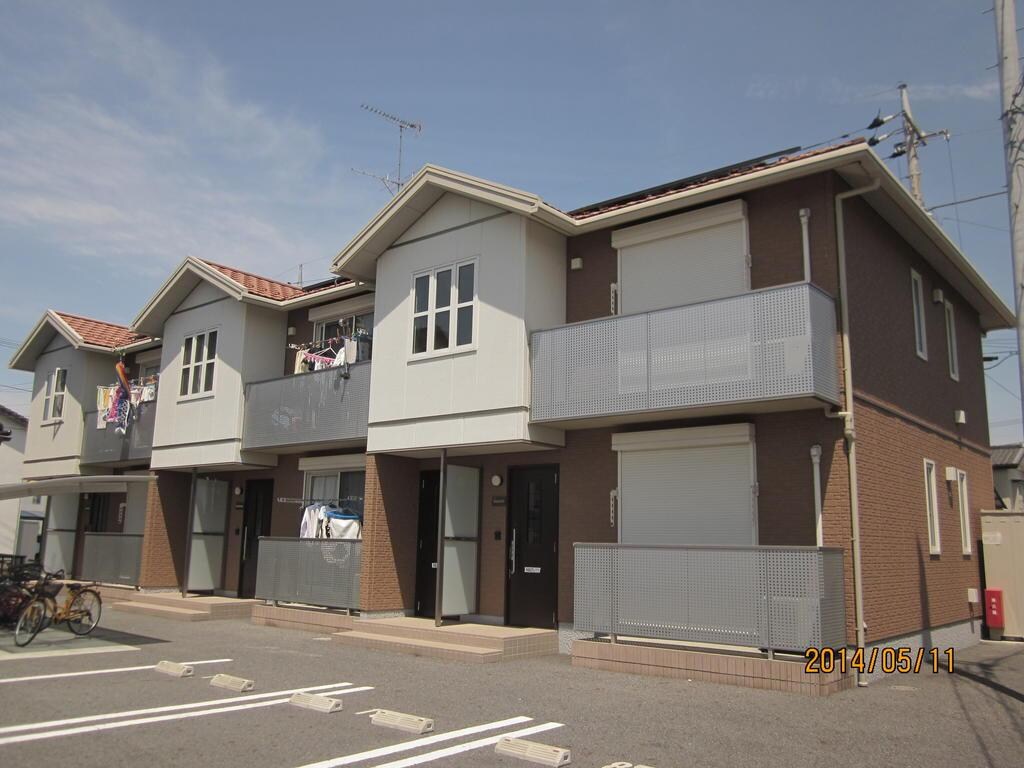 ブルーメ古山Ⅱの物件外観写真