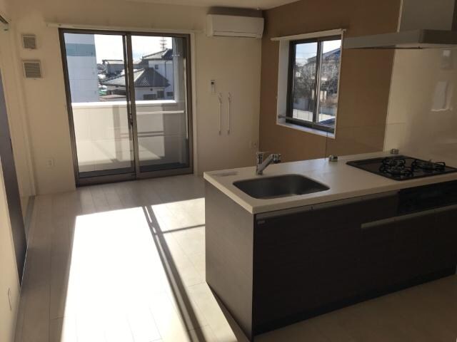 物件内観写真9　(リビング)