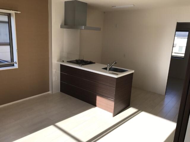 物件内観写真10　(リビング)