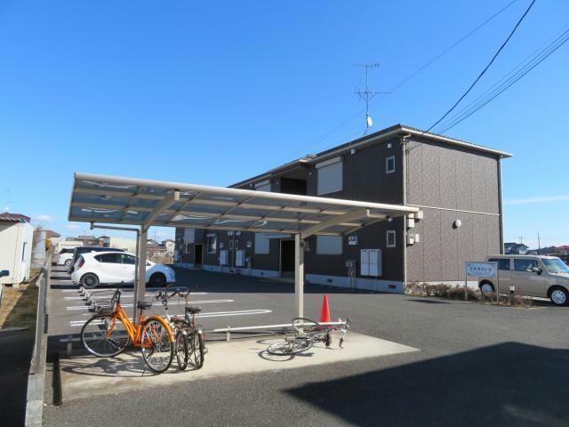 物件内観写真4　(駐輪場)