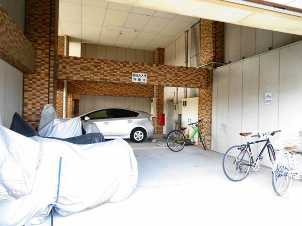 建物設備(駐輪場)