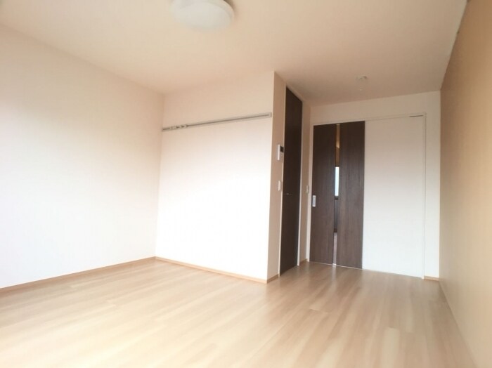 物件内観写真6　(ウォークインクローゼット付き)