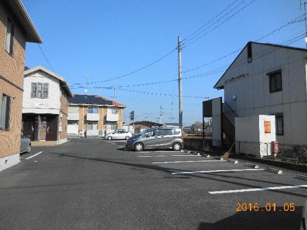 駐車場(駐車場)