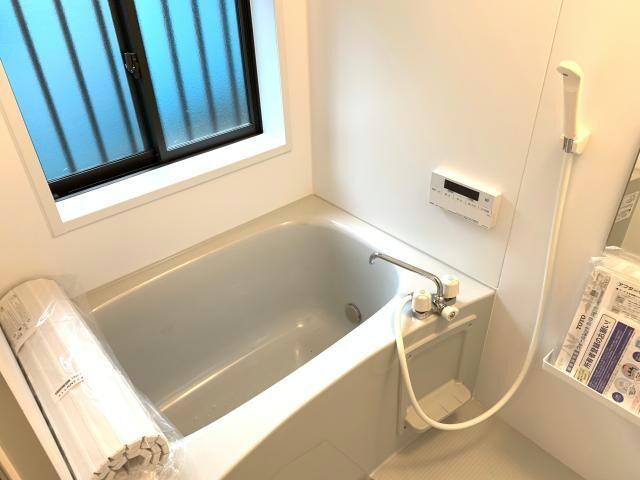 物件内観写真6　(風呂新品)