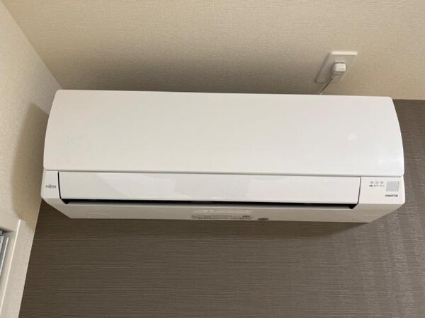 建物設備(エアコン)