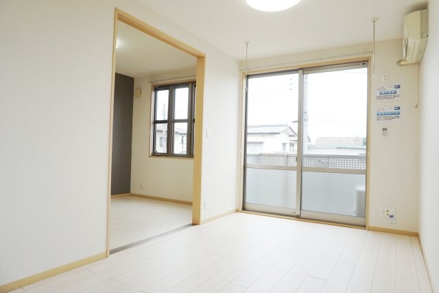 物件内観写真3　(同型202写真)