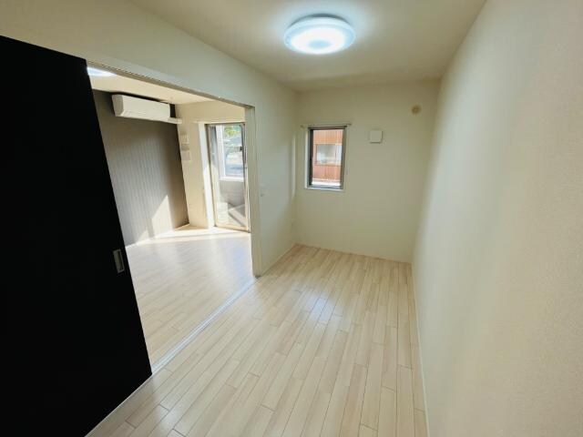 物件内観写真13　(洋室（イメージ）)