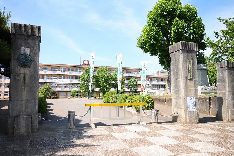 物件外観写真4　(結城小学校)