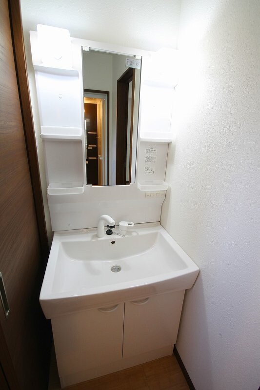 物件内観写真17　(洗面所)