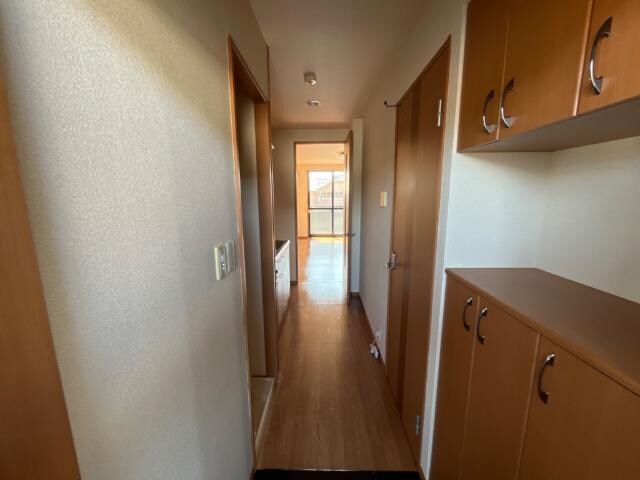 物件内観写真22　(廊下)