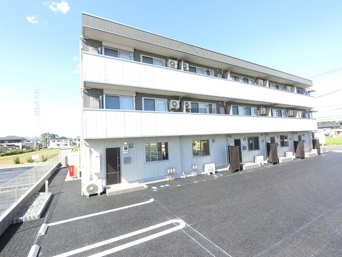 物件外観写真1　(外観)