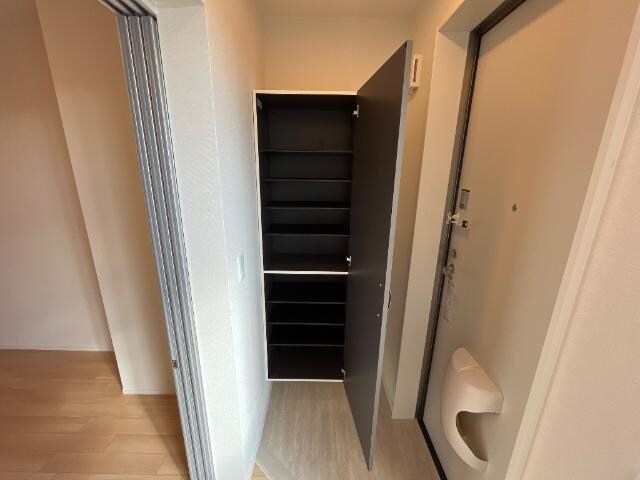 物件内観写真20　(下駄箱（イメージ）)