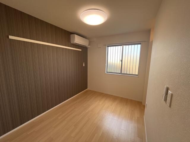 物件内観写真11　(洋室（イメージ）)