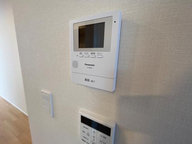 物件内観写真25　(カメラ付インターホン（イメージ）)