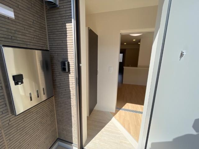 物件内観写真16　(玄関（イメージ）)