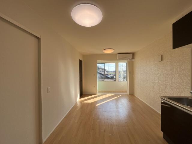 物件内観写真8　(リビング（イメージ）)