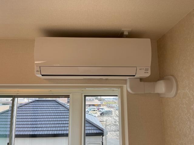 物件内観写真15　(リビングエアコン（イメージ）)