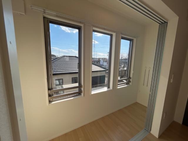 物件内観写真10　(インナーテラス（イメージ）)