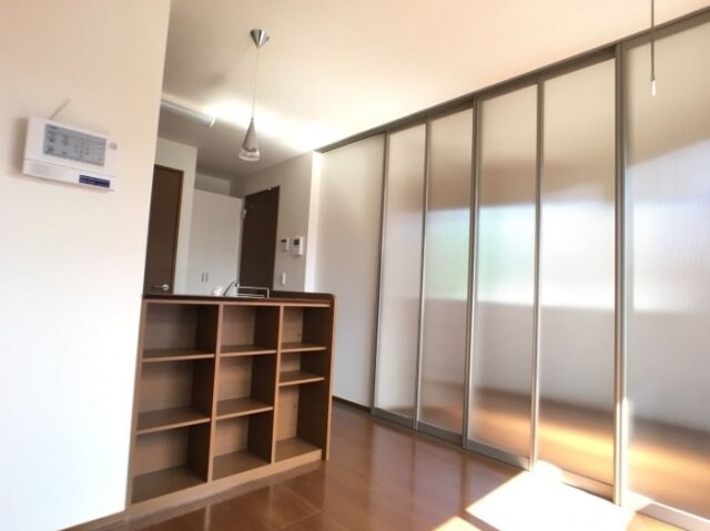 物件内観写真6　(居室・リビング)