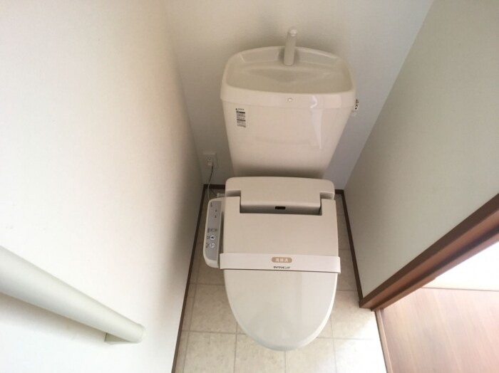 物件内観写真11　(トイレ)