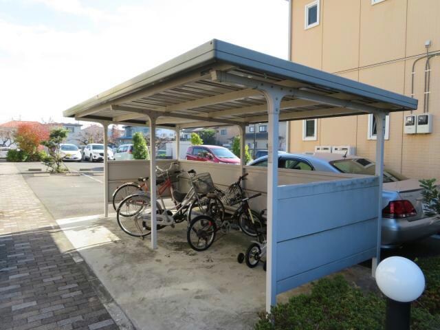 建物設備(駐輪場)