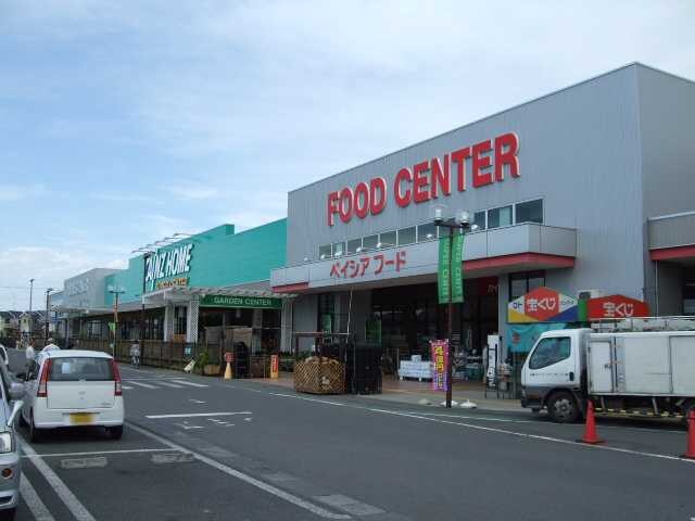 物件外観写真3　(ベイシアフードセンター結城店まで446ｍ)