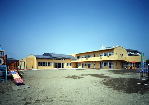 物件外観写真5　(川島第二保育園まで437ｍ)