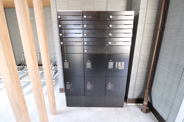 物件内観写真17　(集合ポスト・宅配ボックス)