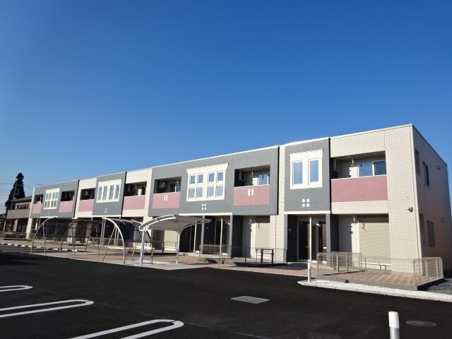 物件外観写真8　(外観写真（昼）)