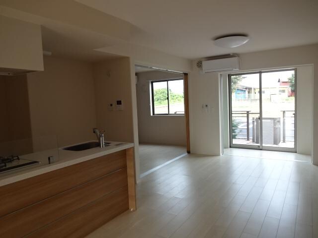 物件内観写真28　(リビング)