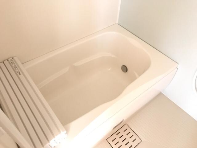 物件内観写真15　(ユニットバス)