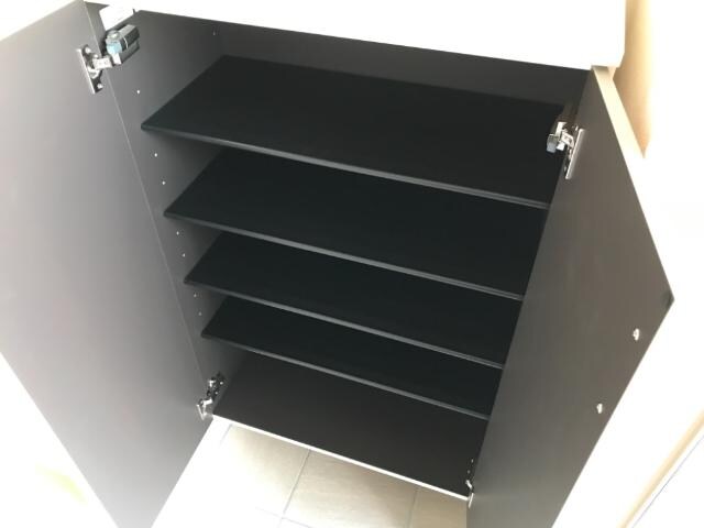 物件内観写真19　(下駄箱)