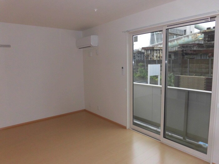 物件内観写真16　(LDK13.3帖)