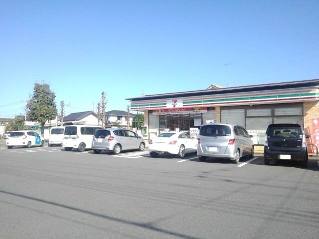 物件外観写真5　(セブンイレブン小山土塔店まで400m)