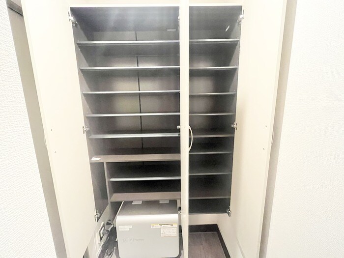 物件内観写真16　(シューズボックス)