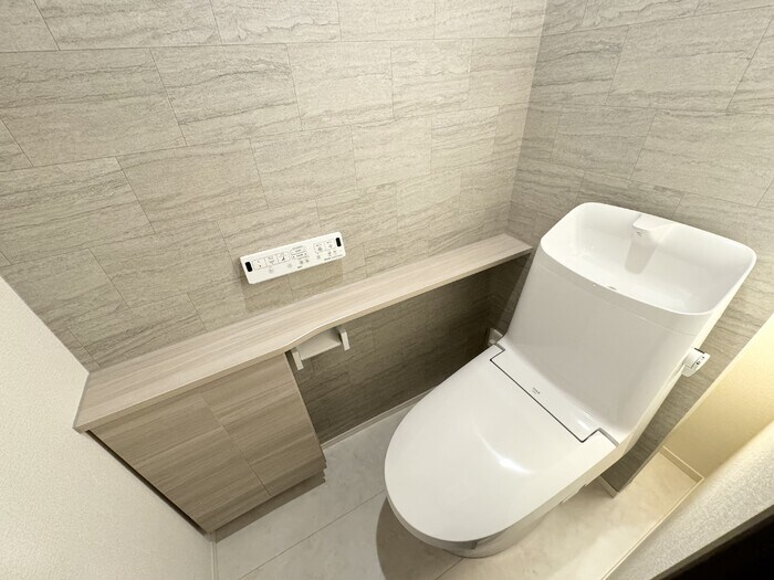 物件内観写真13　(トイレ)