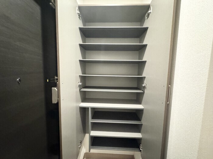 物件内観写真18　(シューズボックス)