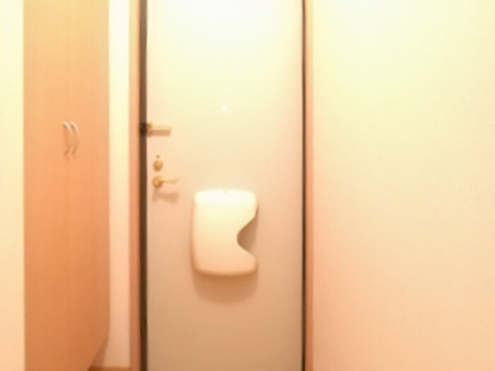 物件内観写真14　(玄関)