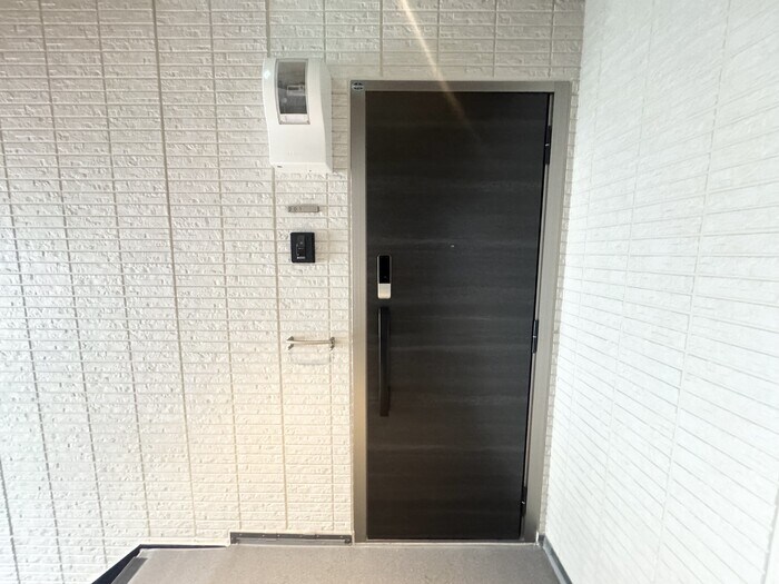 物件内観写真22　(玄関)