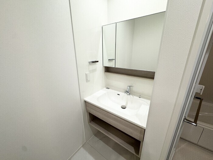 物件内観写真14　(洗面所)