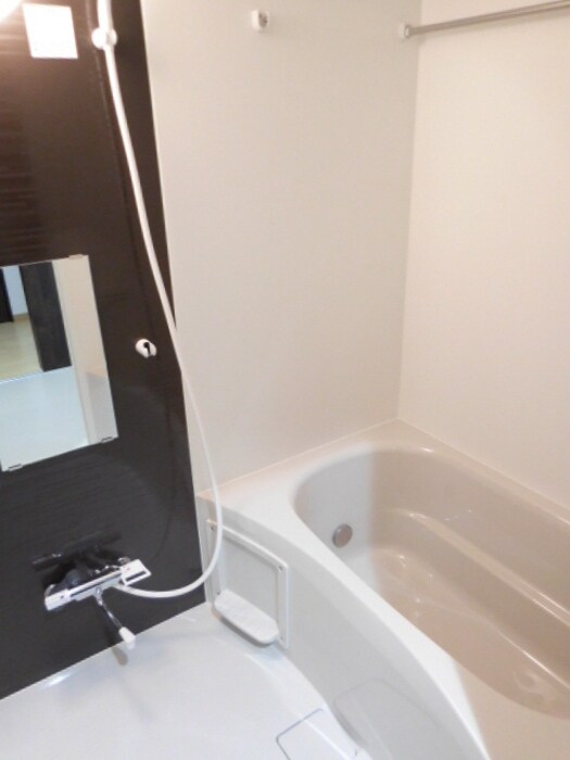 物件内観写真7　(浴室)
