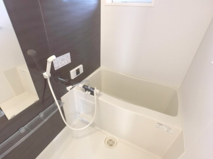 物件内観写真8　(浴室)