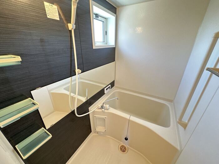 物件内観写真10　(浴室)